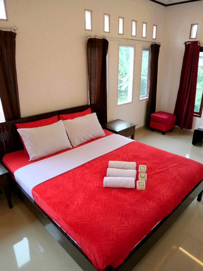 The Sanduk Homestay Rantepao Luaran gambar